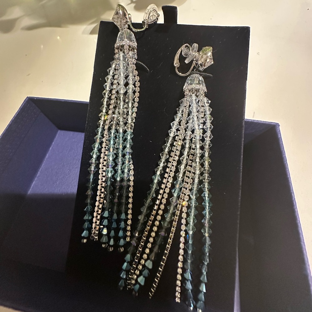 New Swarovski earrings - Picture 4 of 6